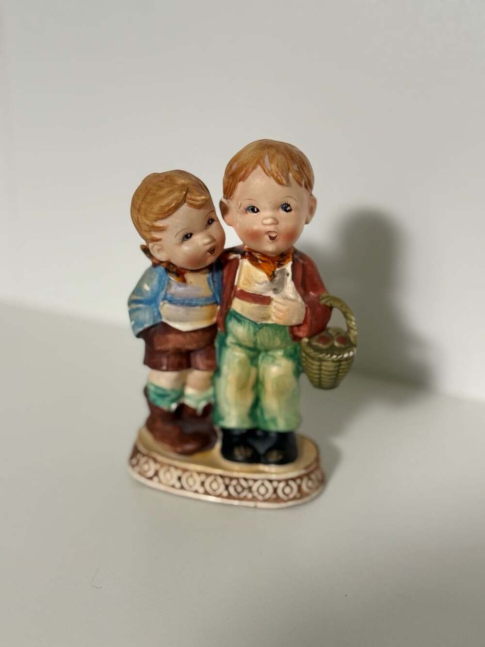 Goebel Hummel 7" "Follow The Leader" #369 TMK 6 Figurine